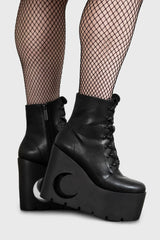 Crescent Boots