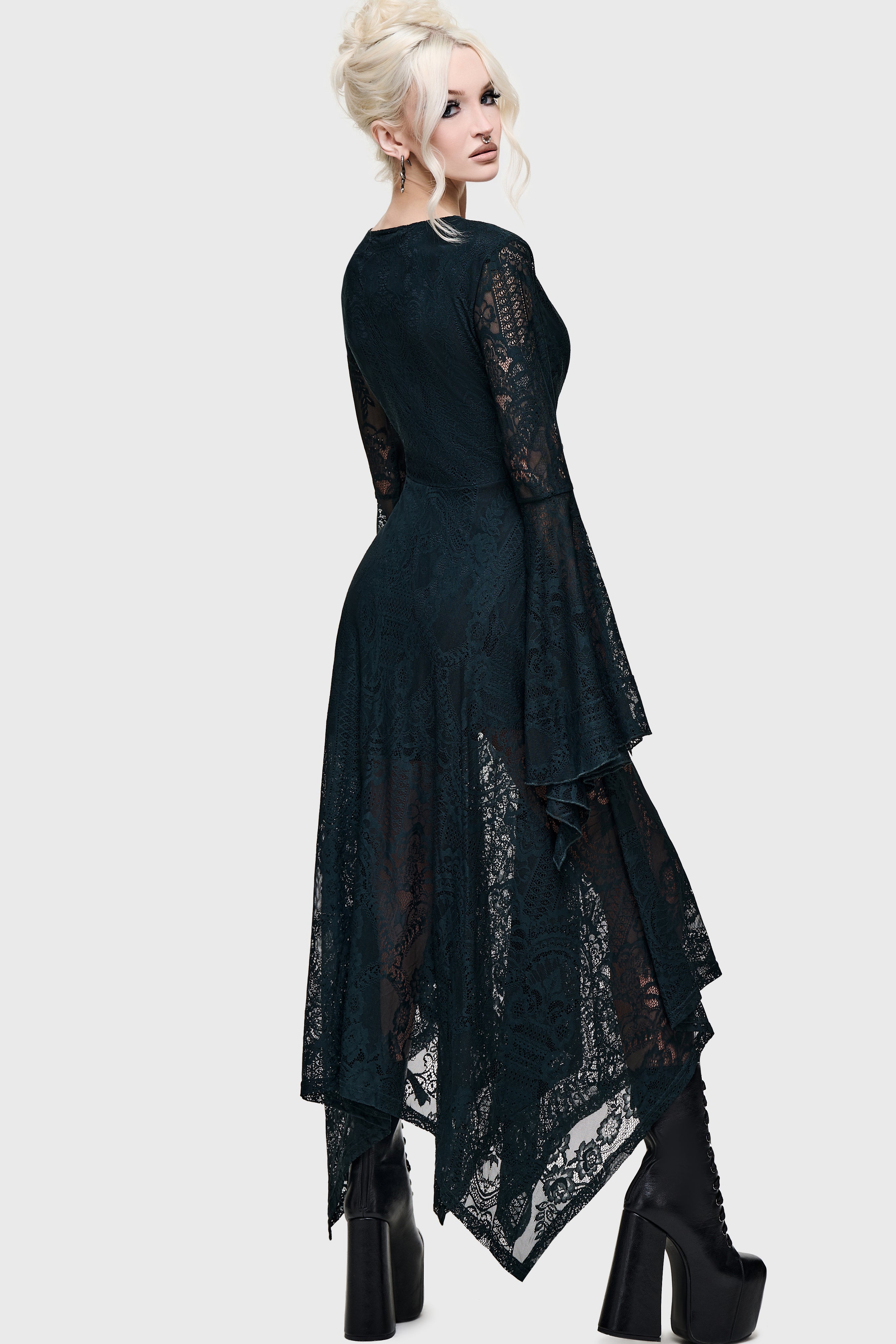 Bella's Curse Midi Dress