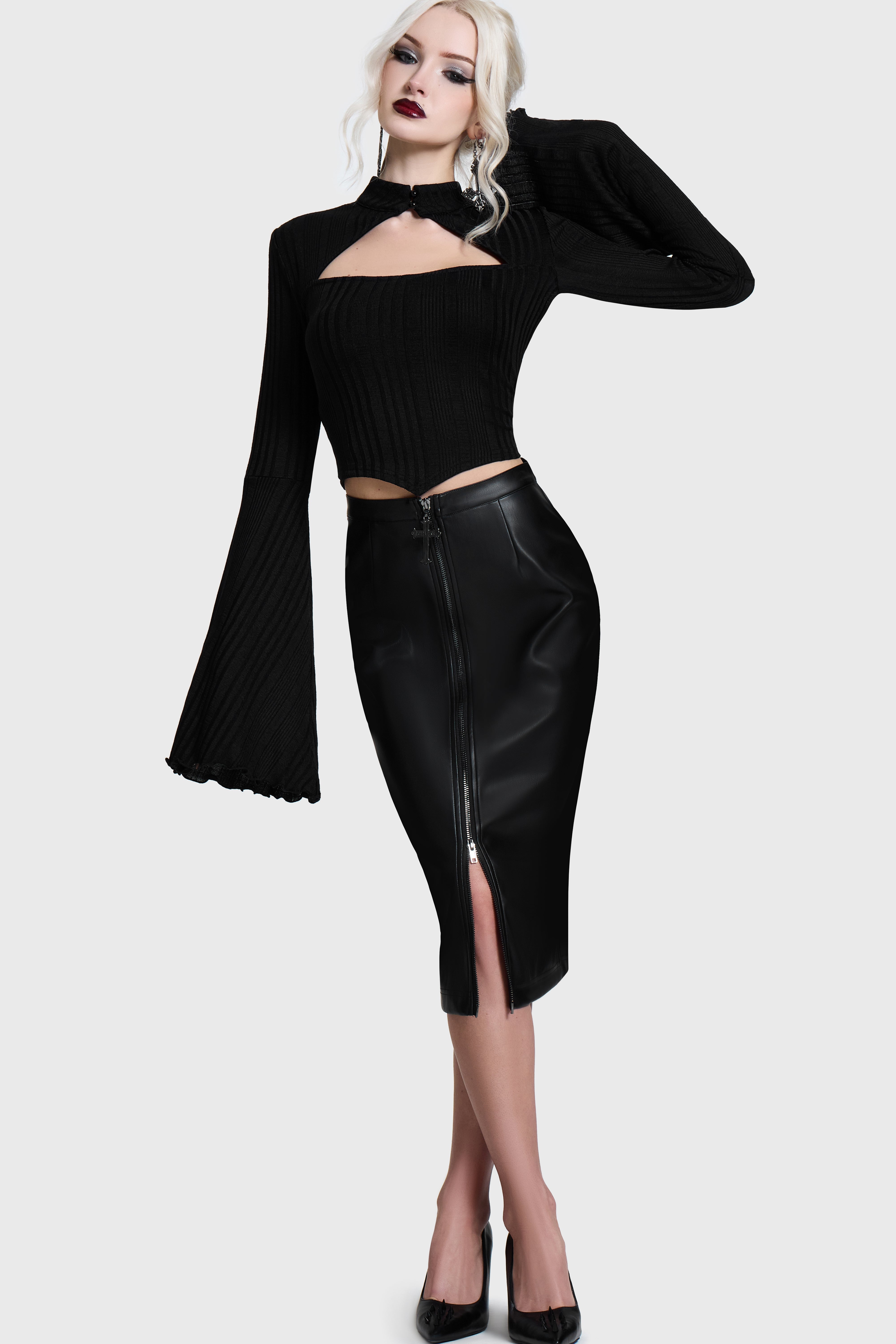 Noir Cut Out Top